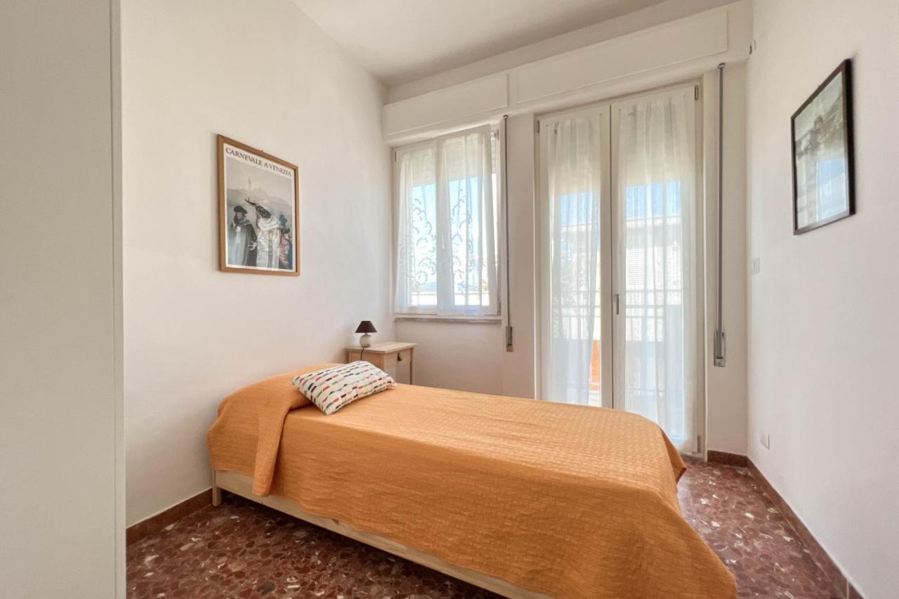 Il Mare In Giardino Apartment Scauri  Exterior photo